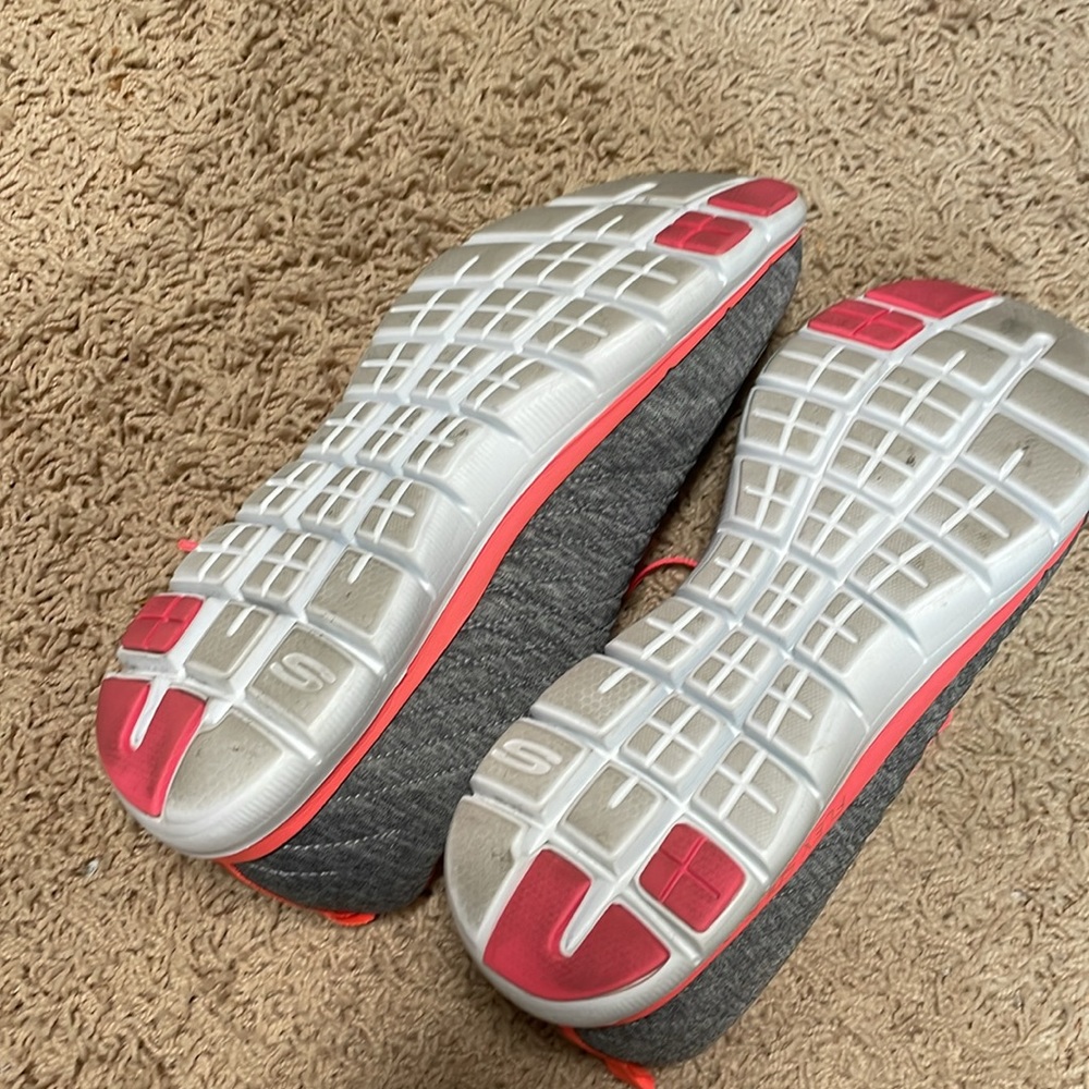 Skechers Air- Cooled Memory Foam Flex Sole.. Worn… - image 3